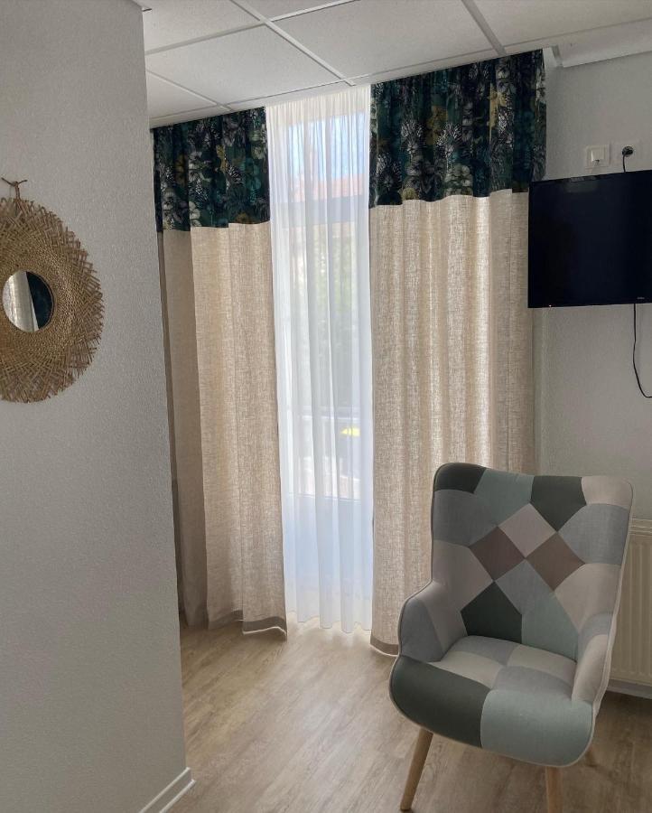 La Rose Des Vents Bed & Breakfast Saint-Symphorien-de-Marmagne Ngoại thất bức ảnh
